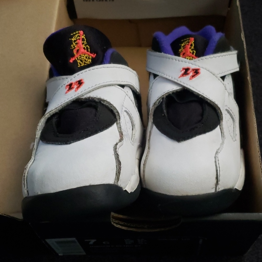 Air Jordan 8 Retro Three Peat - Picture 1 of 5